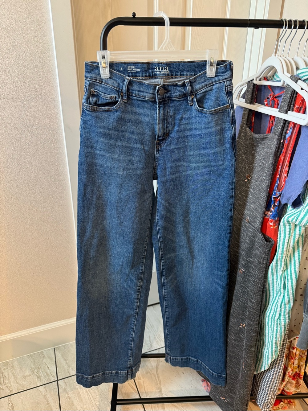 a.n.a Wide Leg Cropped Jeans - Dark Blue
